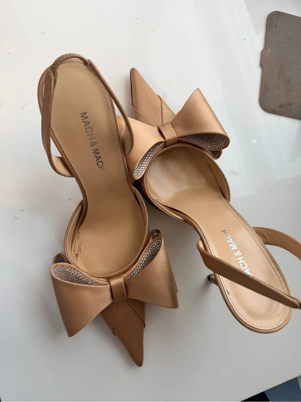 MACH & MACH Metallic Champagne Bow Pointed Slingback Heels
